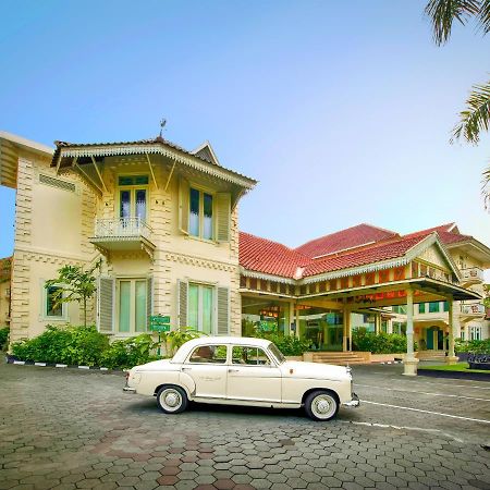 The Phoenix Hotel Yogyakarta - Handwritten Collection Γιογκιακάρτα Εξωτερικό φωτογραφία